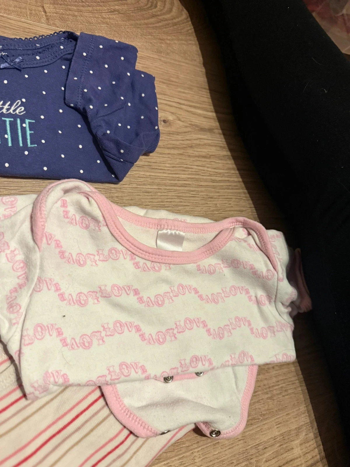 Lot of bodysuits – photo 2